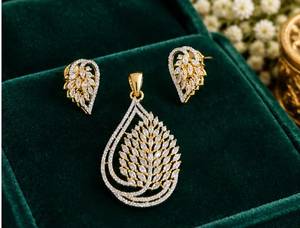 Parure Collier et Boucles d'Oreilles TISHYA DIAMOND Plaqué Or, Zircon Brillant Taillé en Forme de Fleur, 0,3m, Bijoux Ethniques de Mariage pour Femme - Product Image 1
