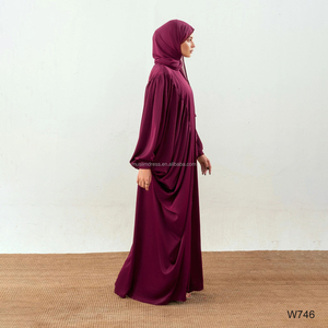 ผู้ผลิตชุดอาบายะแบบอาหรับทรงปีกค้างคาวจากดูไบ ชุดอาบายะผ้าไนดาเนื้อสัมผัสพิเศษ แขนจั๊มพ์พร้อมกระดุมปิด - Product Image 3