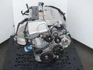 Moteur Acura TSX K24A3 2.4L 4 cylindres, transmission manuelle 6 vitesses, utilisé de 2004 à 2008 - Product Image 3