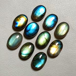 Pierre précieuse cabochon multi-labradorite 100% naturelle. Lot de cabochons ovales en labradorite, lisses et polis, pierres précieuses de qualité supérieure - Product Image 4