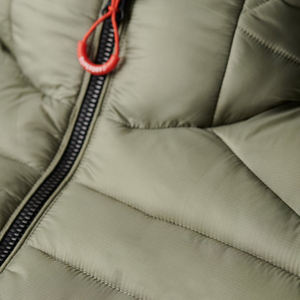 Veste matelassée à manches longues de haute qualité pour l'extérieur, prix raisonnable, veste matelassée pour homme, vente en ligne, vente personnalisée - Product Image 2