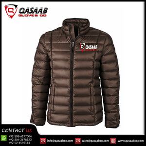 Blousons à capuche matelassés pour hommes, couleur brun, fermeture éclair, couleur contrastée, multi-poches, manches longues, pour l'extérieur - Product Image 2