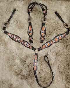 Juego de arreos ecuestres occidentales de cuero genuino de alta calidad, de moda, con incrustaciones impresas personalizables, cabezada y pechopetral, resistente al óxido. - Product Image 1