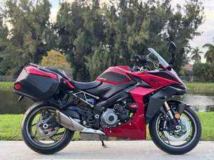 Suzuki GSX-S1000GT+ d'occasion 2024 disponible à la vente - Product Image 3