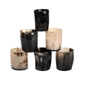Ensemble de verres à corne à boire Viking gravés de qualité supérieure avec un design moderne pour Mead Viking verre à corne à vendre - Product Image 5