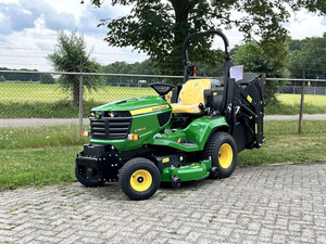 รถแทรกเตอร์ฟาร์มสวนลดราคาพิเศษ John Deere ราคาถูก รถแทรกเตอร์ขนาดเล็ก 25 แรงม้า/27 แรงม้า/30 แรงม้า/50 แรงม้า รถแทรกเตอร์มินิขับเคลื่อน 4 ล้อ สำหรับขาย - Product Image 1