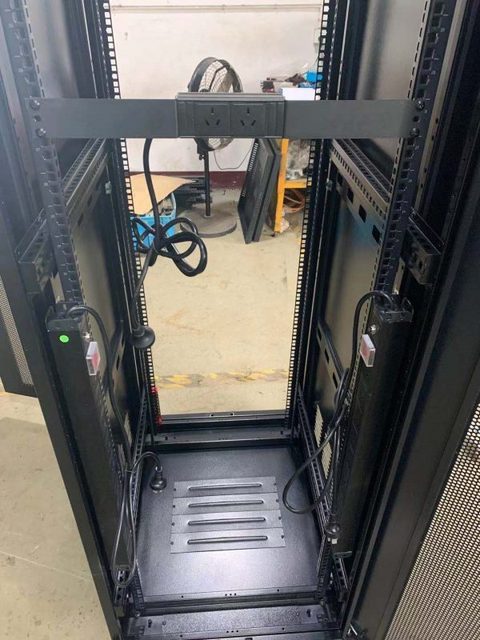 FTTH 19 Inch Optic Indoor Network Cabinet Server Rack Fiber Optical Telecom Cabinets