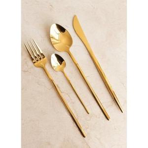 Juego de Cubiertos de Latón Dorado Mate Pulido, Duradero y Ligero, Ideal para Comidas Familiares y Cenas Formales - Product Image 3