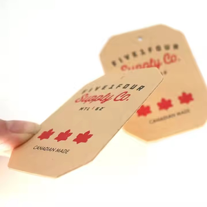 Etiqueta colgante de ropa de lujo personalizada en relieve/etiqueta de precio de papel impreso con diseño liso Etiqueta de tarjeta de cabecera aceptada - Product Image 3