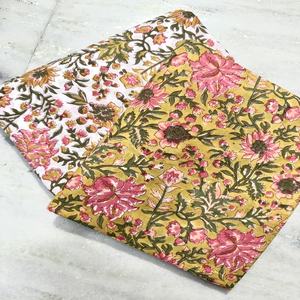 Tissu en coton uni imprimé en bloc de qualité supérieure - Écologique, léger, pour la couture, la confection de robes, fait main en Inde, floral - Product Image 2