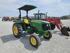 Johnn deeree 5045D รถแทรกเตอร์4x4ที่มีประสิทธิภาพพร้อมส่วนประกอบหลักของเครื่องยนต์ - Product Image 5