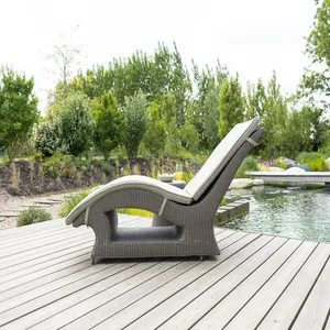 DL ev mobilya-alüminyum mobilya çerçevesi dokuma Rattan su geçirmez güneş yatağı bahçe yuvarlak çift koltuklu açık Daybed