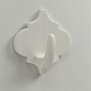 VL. Crochets de robe élégants de qualité supérieure Florentine Hook 1500 pour un style et une durabilité améliorés - Product Image 1