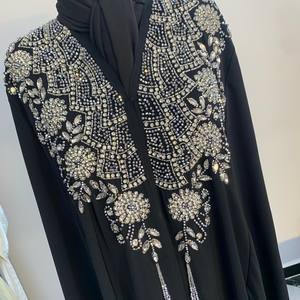 ผ้าไหมนิดาทำมือจากดูไบสำหรับผู้หญิง อาบายะห์ผ้าไหมเนื้อหนา ป้องกันรอยยับ แขนยาว ชุดละหมาด สีตามสั่ง - Product Image 3