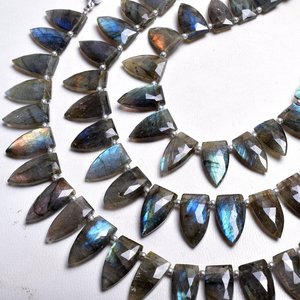 Cuentas de piedras preciosas de punta de flecha de briolette facetadas de labradorita de forma elegante Natural de 8mm para la fabricación de joyas collar de cuentas sueltas de 10mm - Product Image 4