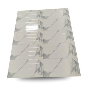 Carreaux muraux en céramique 300x600mm 1573-L Finition brillante moderne Carreaux résistants à l'eau durables pour cuisine salle de bain salon - Product Image 5