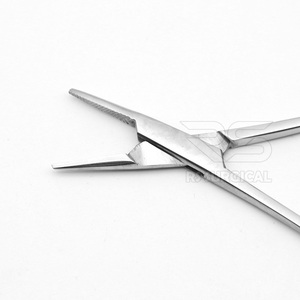 Pince d'extraction de dents en acier inoxydable de haute qualité, Instruments chirurgicaux manuels à poignée de coussin de luxe, Fabricant OEM - Product Image 3