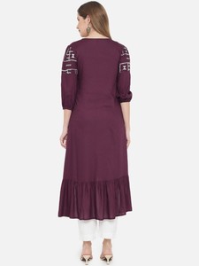 Nouvelle Arrivée - Robe Longue Droite pour Femmes, Design Élégant, Broderie Géométrique Violet et Blanc, Manches Longues, 100% Coton, Tenue de Mode Élégante - Product Image 3