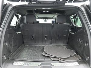 GMC Yukon XL Denali Ultimate 2024 Usado en Excelentes Condiciones - Listo para Enviar - Product Image 6