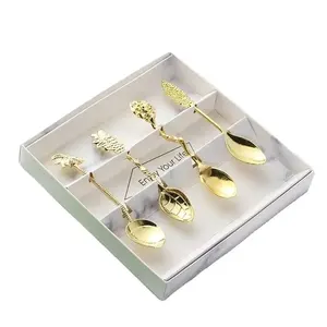 Ensemble de cuillères de qualité supérieure en acier inoxydable avec revêtement PVD doré, parfait pour les mariages élégants et les articles de service élégants à la maison - Product Image 1