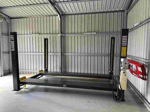 Élévateur à ciseaux hydraulique à 4 poteaux de 8 000 lb, équipement de levage de voitures portable robuste pour le stockage automobile - Product Image 6