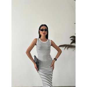 Vestido Otomano a Rayas Transpirable de Tela Lycra con Cintura Natural - Product Image 2