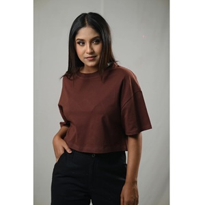 T-shirts d'été surdimensionnés de couleur blanche pour femmes Conception personnalisée T-shirts de couleur unie pour femmes à la mode décontractée de BD - Product Image 5