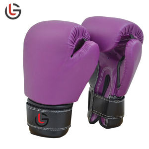Gants de boxe légers Nouveau modèle Gants de sport en cuir pour adultes Gants de boxe d'entraînement noirs - Product Image 1