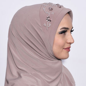 Nouvelle Saison Foulards pour Femmes Hijabs Vêtements Islamiques Pratique Hijab à Paillettes Mode Islamique Musulmane Qualité Turque Robes Modestes - Product Image 1