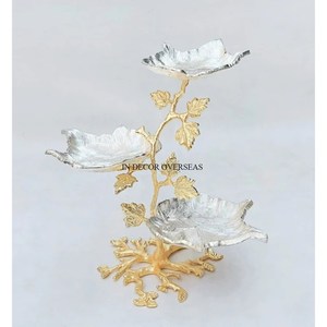 Hot Selling Superior Quality Aluminum Casted Leaves Designer High Grade Gold Plated <b>Table</b> Centerpiece Serving And Decor Bowl - Product Image 6