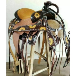 Ensemble de punaises de selle de cheval Western fabriqué à la main avec accessoires assortis Excellent pour l'équitation anglaise - Product Image 1