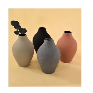 กระถางดอกไม้โลหะสไตล์ยุโรปสุดหรู | แจกันตกแต่งทรงสูงสีทองโบราณสำหรับบ้านและสวน กระถางดอกไม้เหล็ก - Product Image 5