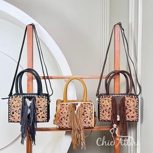 Qualité supérieure 2025 cuir de vachette usiné à la main Mini sac fourre-tout frange réglable bandoulière bandoulière sac à main pour femmes - Product Image 1