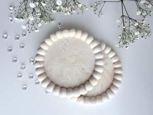 Ensemble de sous-verres en marbre et bois, design moderne et durable, finition polie, forme personnalisée, décoration de table, promotion mariage - Product Image 3