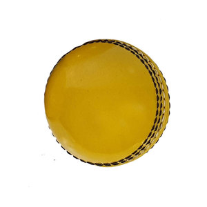 Nouvelle arrivée de boules jaunes en cuir personnalisées et confortables à vendre FABRIQUÉ au Pakistan Nouveau design de boules jaunes en cuir - Product Image 6