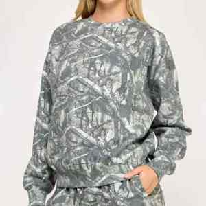 Women's Casual Short Sets Wholesale High Quality Custom Spandex/Polyester Solid 2 Piece <b>Crewneck</b> Sweatshirt Shorts Breathable - Product Image 2