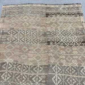 4.1x5.7 ft Turkish Rug, Kilim Rug, <b>Brown</b> Patchwork Rug <b>Wool</b> - Product Image 5