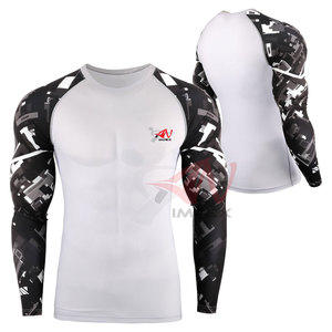 Camiseta Deportiva de Manga Larga Cool Pick, Diseño Atlético, Ajuste Elástico para Ejercicio - Product Image 3