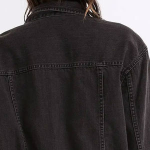 Chaqueta vaquera clásica de mujer con diseños personalizados, chaqueta vaquera de lujo de talla grande y alta calidad - Product Image 6