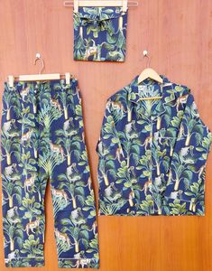 Conjunto de pijama de algodón ultrasuave de estilo informal para mujer Vestido de noche con estampado de animales verdes con pantalones y camisa - Product Image 6