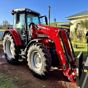 Tracteur Massey Ferguson 5713 de qualité supérieure prêt pour livraison rapide et commandes en gros pour une efficacité agricole moderne. - Product Image 5