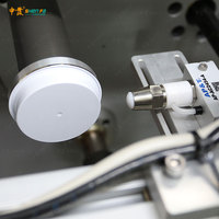 Máquina de estampagem de tampa totalmente automática