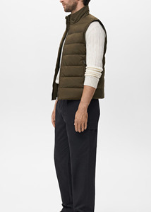 Chaqueta de hombre de moda hecha a mano para el estilo streetwear moderno adecuado para mayoristas y distribuidores internacionales de moda - Product Image 4