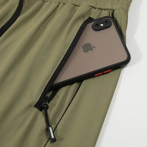 2025 à la mode confortable coupe ajustée pantalons pour hommes couleur unie conception respirante personnalisable fournisseur OEM du Pakistan - Product Image 2