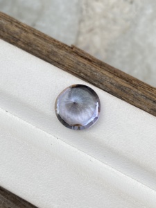 Forma de corte elegante redonda de tanzanita Natural Certificada con buen color biológico y calidad para joyería tanzanita natural de zoisita de 5,24 quilates. - Product Image 5