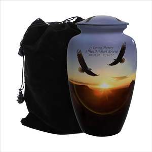 Urna de cremación humana personalizada Flying American Eagle con recuerdo y bolsa de terciopelo - Product Image 2