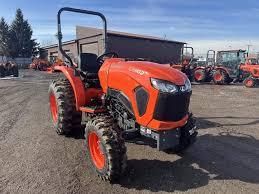 Tractor Agrícola Compacto Kubota B2420 4WD Nuevo y Usado para Trabajos en Pequeñas Granjas, Huertos y Jardines - Product Image 4