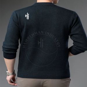 Jersey de hombre hecho a medida de alta calidad, Polo de lana suave del fabricante, color sólido para sudaderas de invierno personalizadas - Product Image 4
