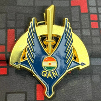 Insigne de France vintage avec épingle de sûreté magnétique, en métal durable, logo 3D en relief, taille personnalisable