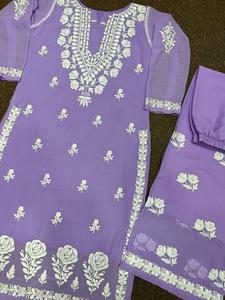 Nuevo último diseñador Heavy Boutique Collection Casual y ropa de fiesta Faux Georgette Heavy Fancy Thread bordado Top & Palazzo - Product Image 3